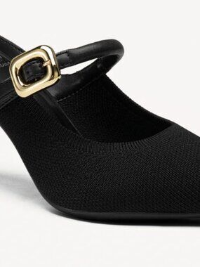 Cozy Island Black Mule